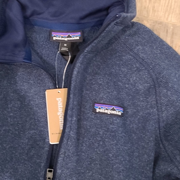 Patagonia | Better Sweater Pullover - Picture 3 of 6